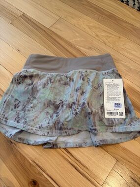 Lululemon Pace Rival Skirt - NWT - size 2!